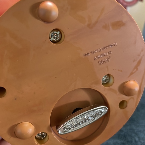 Disney Winnie the Pooh “Getting Ready For Christmas” Windup Music Magic & move - Picture 3 of 4